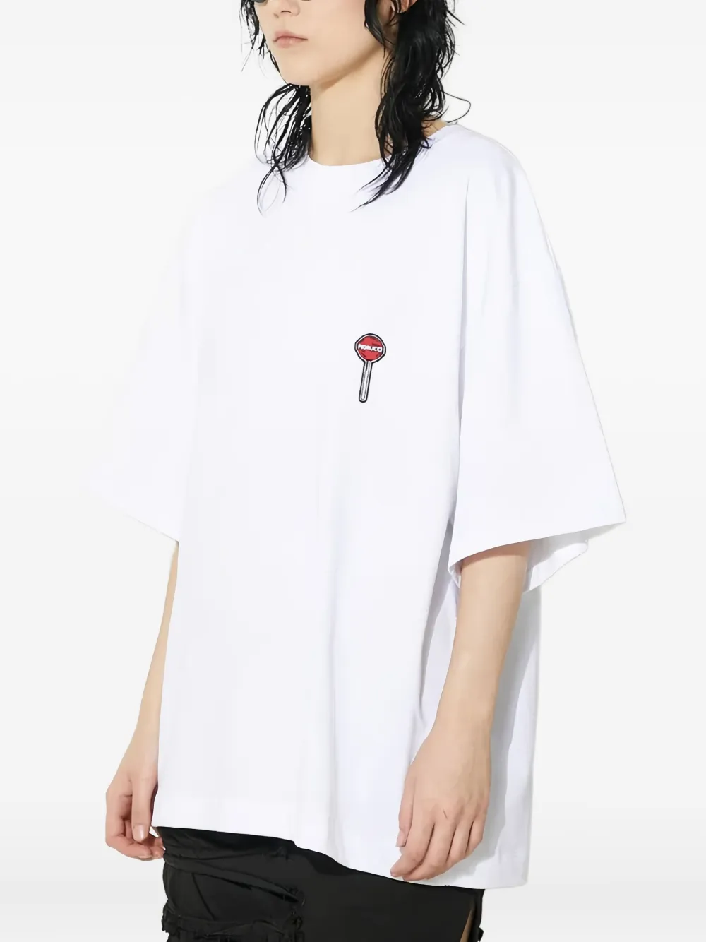 Вышитая футболка Fiorucci, белый
Вышитая футболка Fiorucci, белый