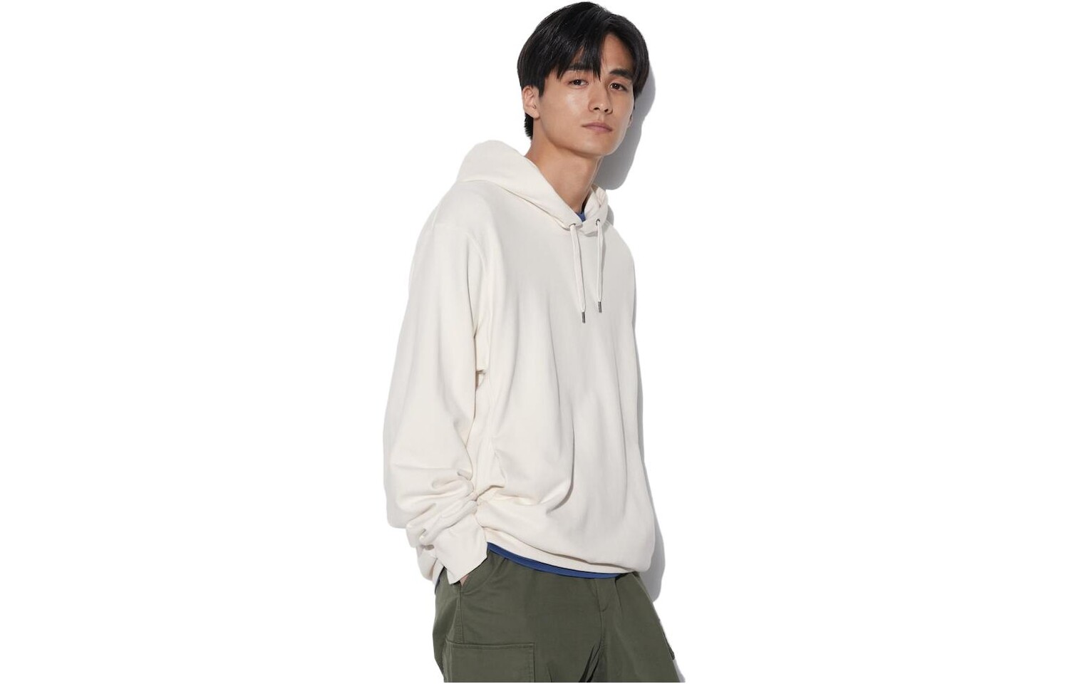 Толстовка унисекс белая Uniqlo, белый
Толстовка унисекс белая Uniqlo, белый