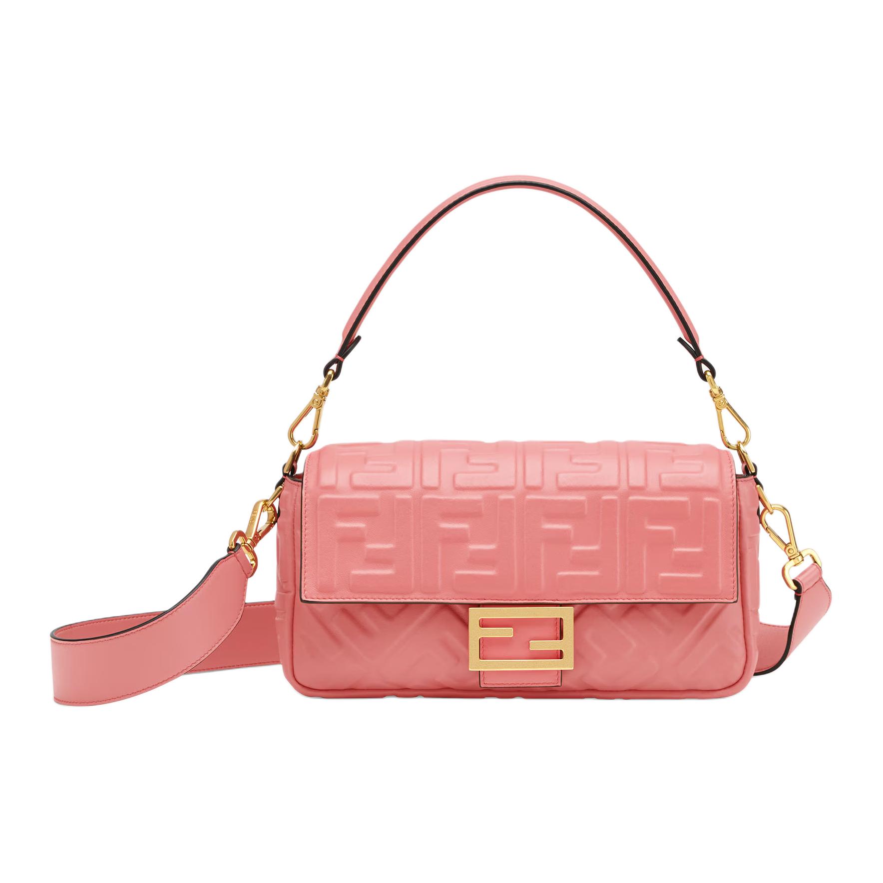 FENDI Сумка через плечо Baguette из кожи, кроссбоди, женская сумка среднего размера розовая
FENDI Сумка через плечо Baguette из кожи, кроссбоди, женская сумка среднего размера розовая