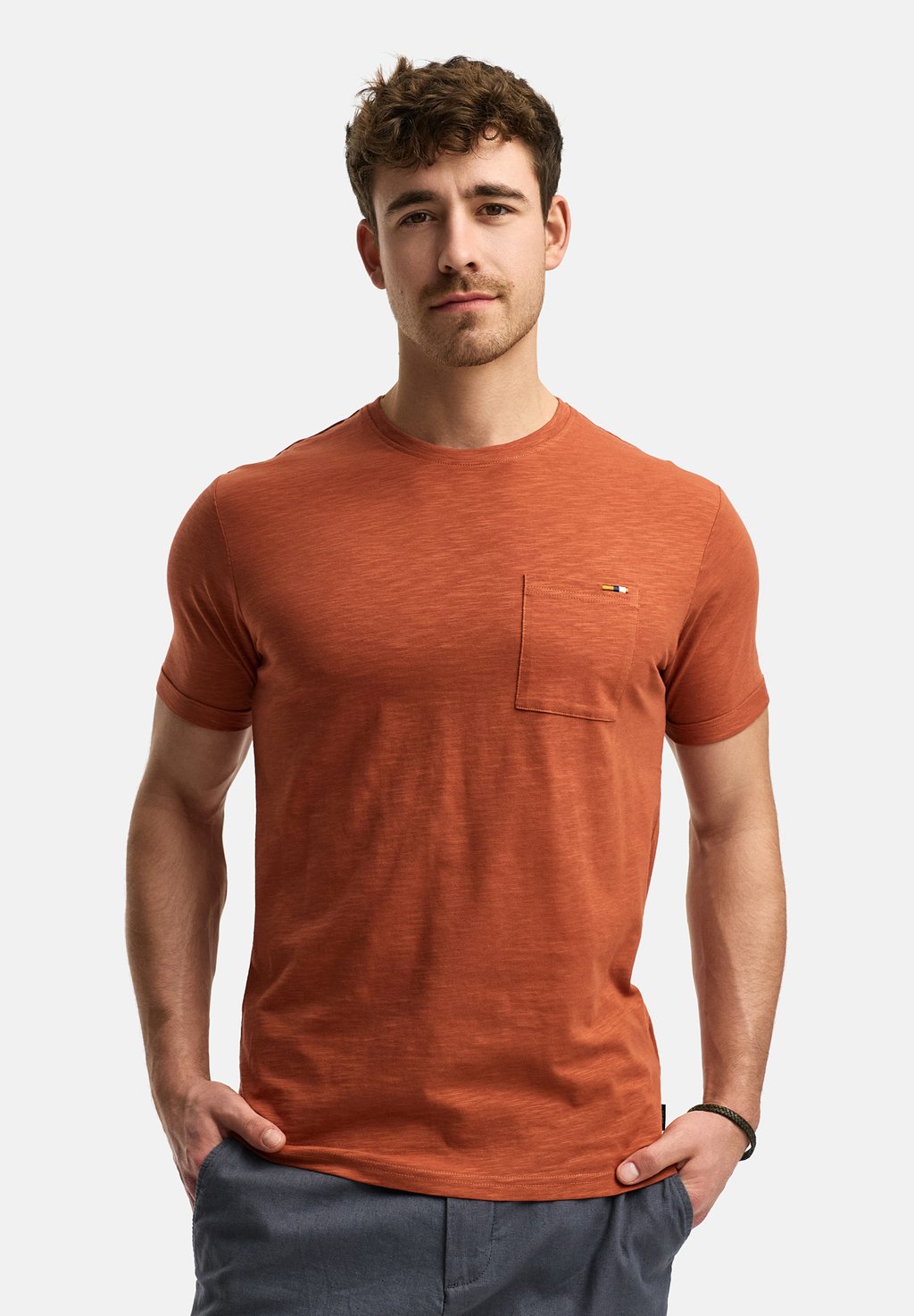 Базовая футболка ANDORRA INDICODE JEANS, цвет Baked Clay 
Базовая футболка ANDORRA INDICODE JEANS, цвет Baked Clay