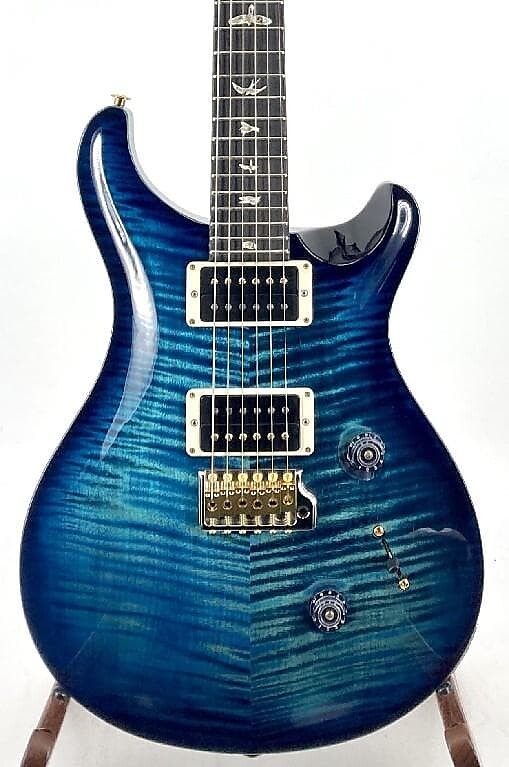 Электрогитара Paul Reed Smith PRS Custom 24 Hybrid Package 10 Top Cobalt Smokeburst Ser # 03544056
Электрогитара Paul Reed Smith PRS Custom 24 Hybrid Package 10 Top Cobalt Smokeburst Ser # 03544056