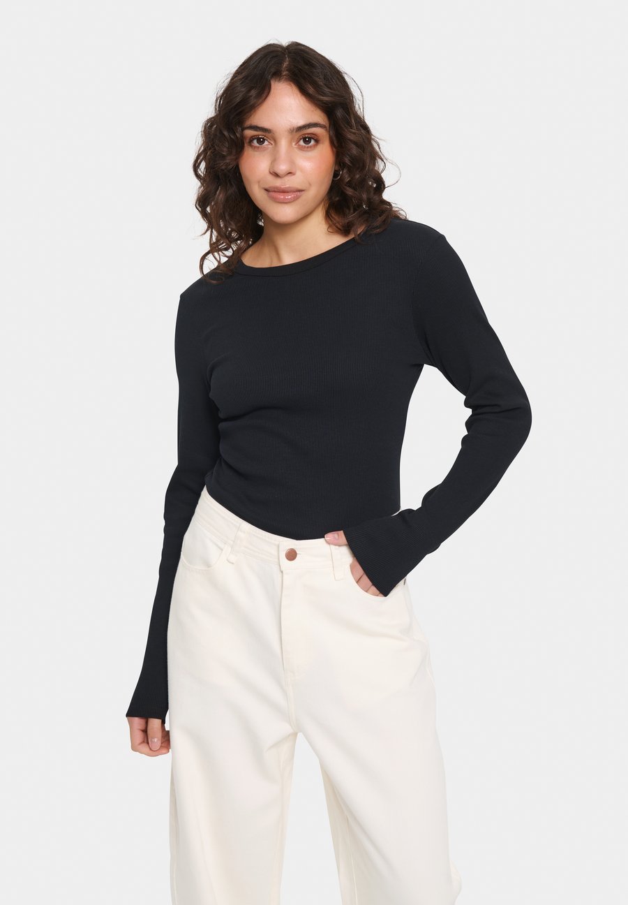 Джемпер Saint Tropez ASTERSZ LS BLOUSE, Black
Джемпер Saint Tropez ASTERSZ LS BLOUSE, Black