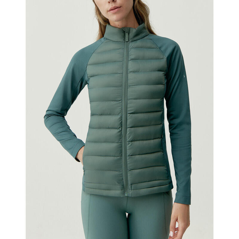 Спортивная куртка для Zuri Born Living Yoga
Спортивная куртка для Zuri Born Living Yoga