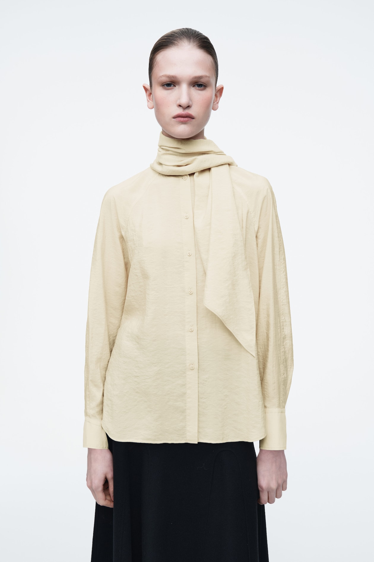 Блузка из шелковой смеси с шарфом COS, бежевый
Блузка из шелковой смеси с шарфом COS, бежевый