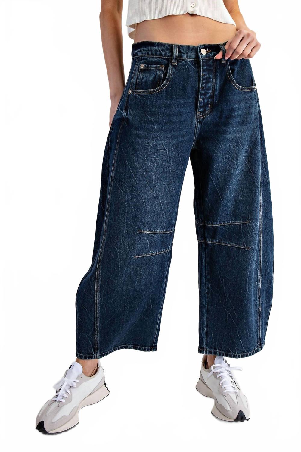 Eesome Джинсы-бочкообразные синего цвета
Eesome Джинсы-бочкообразные синего цвета