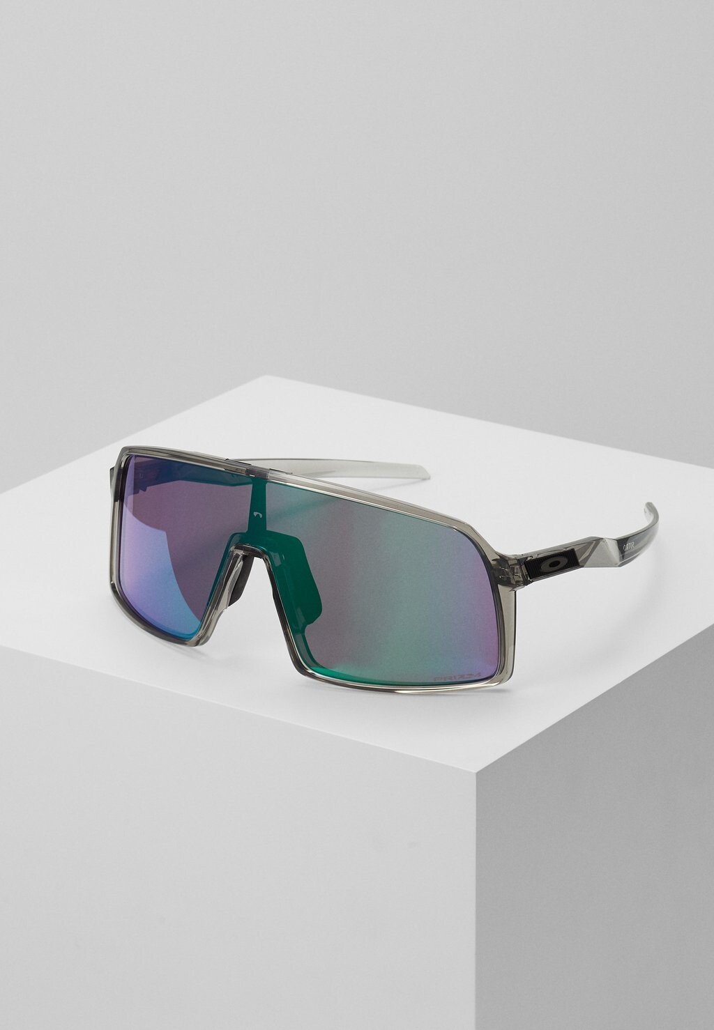 Спортивные очки Oakley 
Спортивные очки Oakley