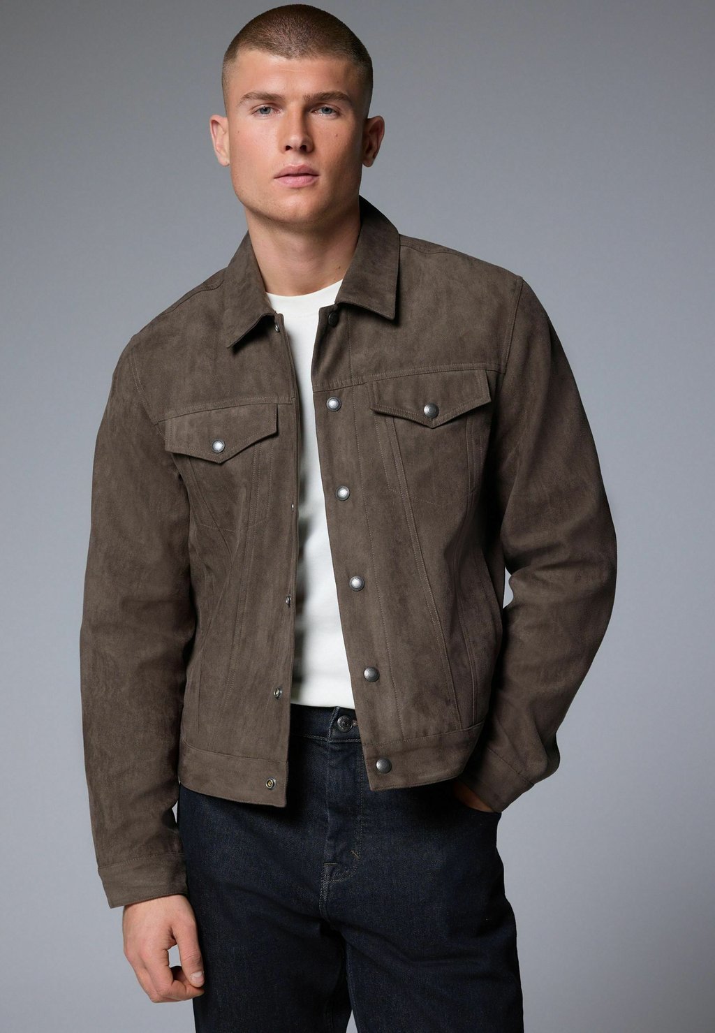 Летняя куртка REGULAR FIT Next, цвет Dark Stone
Летняя куртка REGULAR FIT Next, цвет Dark Stone