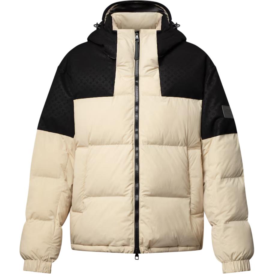 Пуховик SS26 мужской LOUIS VUITTON, бежевый
Пуховик SS26 мужской LOUIS VUITTON, бежевый