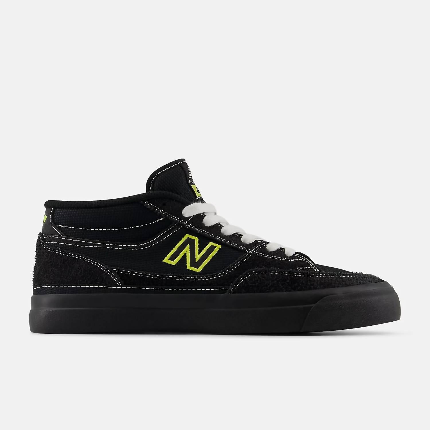 Мужские кроссовки Franky Villani 417 Black Cat с цифрами в черном/желтом цвете New Balance
Мужские кроссовки Franky Villani 417 Black Cat с цифрами в черном/желтом цвете New Balance