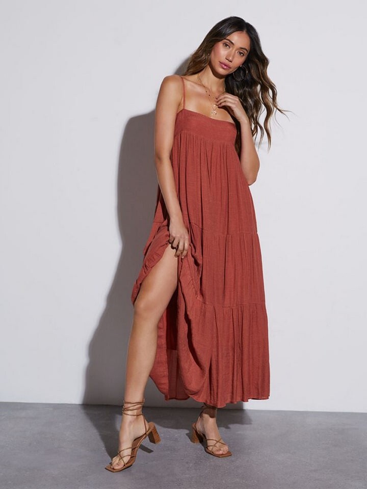 Длинное платье LA Angels, коричневый
Длинное платье LA Angels, коричневый