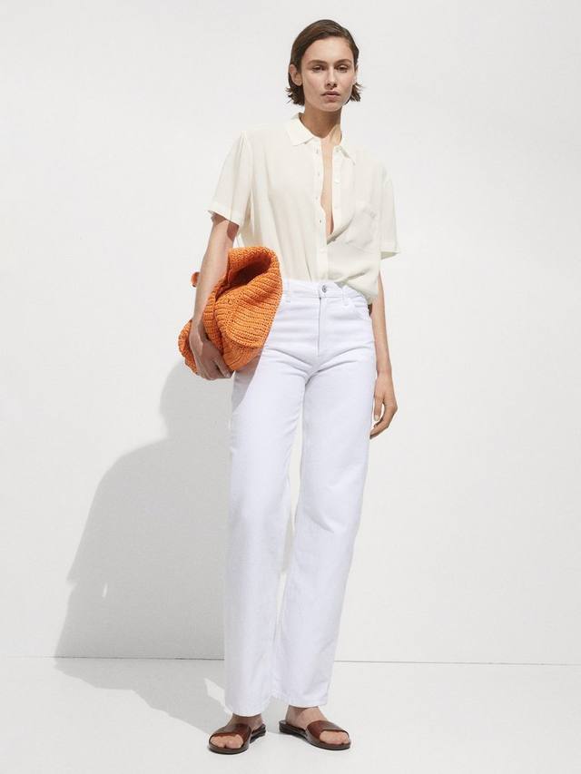 Футболка Moss Fluid с короткими рукавами Mango, Natural White
Футболка Moss Fluid с короткими рукавами Mango, Natural White