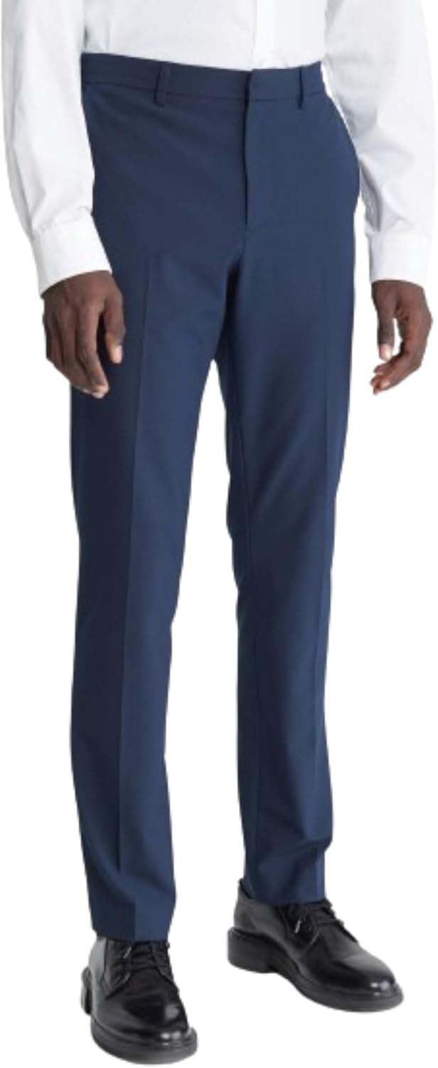 Мужские брюки Calvin Klein Refined Stretch, Dark Sapphire
Мужские брюки Calvin Klein Refined Stretch, Dark Sapphire