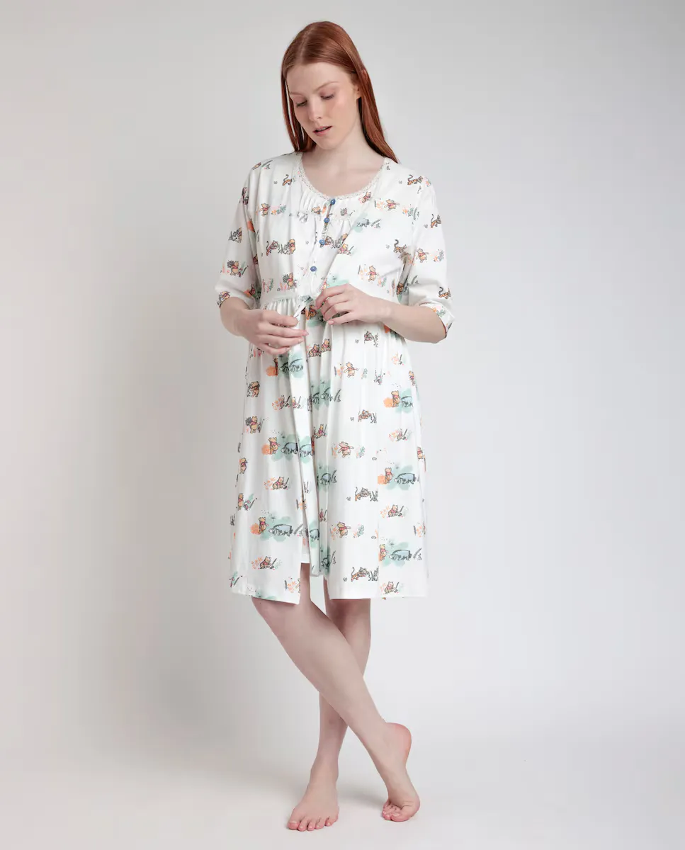 Халат для беременных с французскими рукавами из хлопкового трикотажа экрю Disney, цвет Crudo 
Халат для беременных с французскими рукавами из хлопкового трикотажа экрю Disney, цвет Crudo