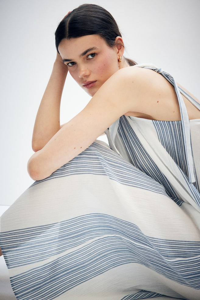 Платье для мамы до и после кормления из крепа H&M, мультиколор
Платье для мамы до и после кормления из крепа H&M, мультиколор