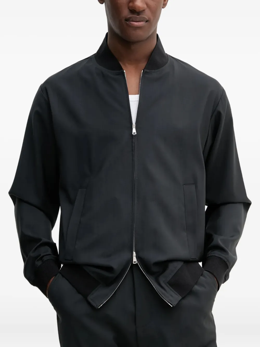 Бомбер с воротником в рубчик Barena, черный
Бомбер с воротником в рубчик Barena, черный