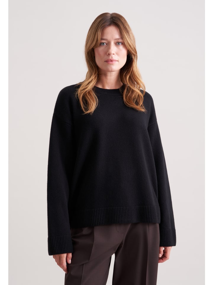 Свободный свитер черного цвета Seidensticker
Свободный свитер черного цвета Seidensticker