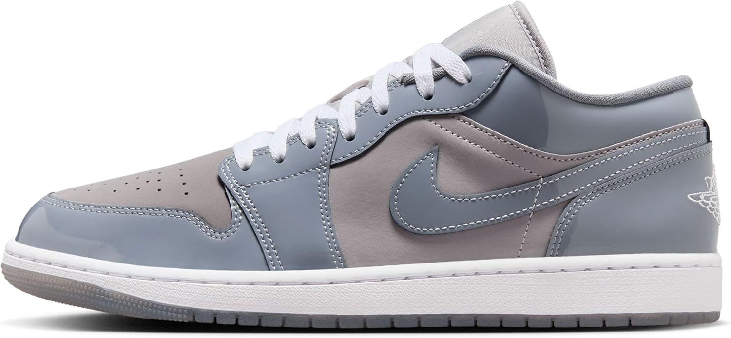 Мужские кроссовки Nike Air Jordan 1 Low SE, белый/серый
Мужские кроссовки Nike Air Jordan 1 Low SE, белый/серый