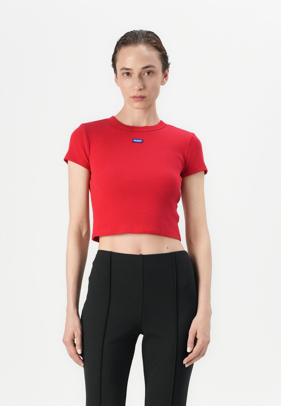 Футболка HUGO BABY TEE, Dark Red/Red, Красный, Футболка HUGO BABY TEE, Dark Red/Red
Футболка HUGO BABY TEE, Dark Red/Red, Красный, Футболка HUGO BABY TEE, Dark Red/Red