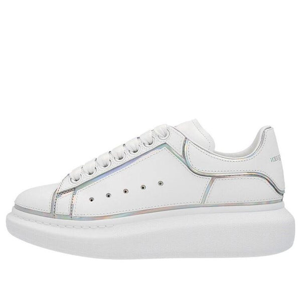 Кроссовки oversized sneaker 'white silver holo' Alexander Mcqueen, белый
Кроссовки oversized sneaker 'white silver holo' Alexander Mcqueen, белый