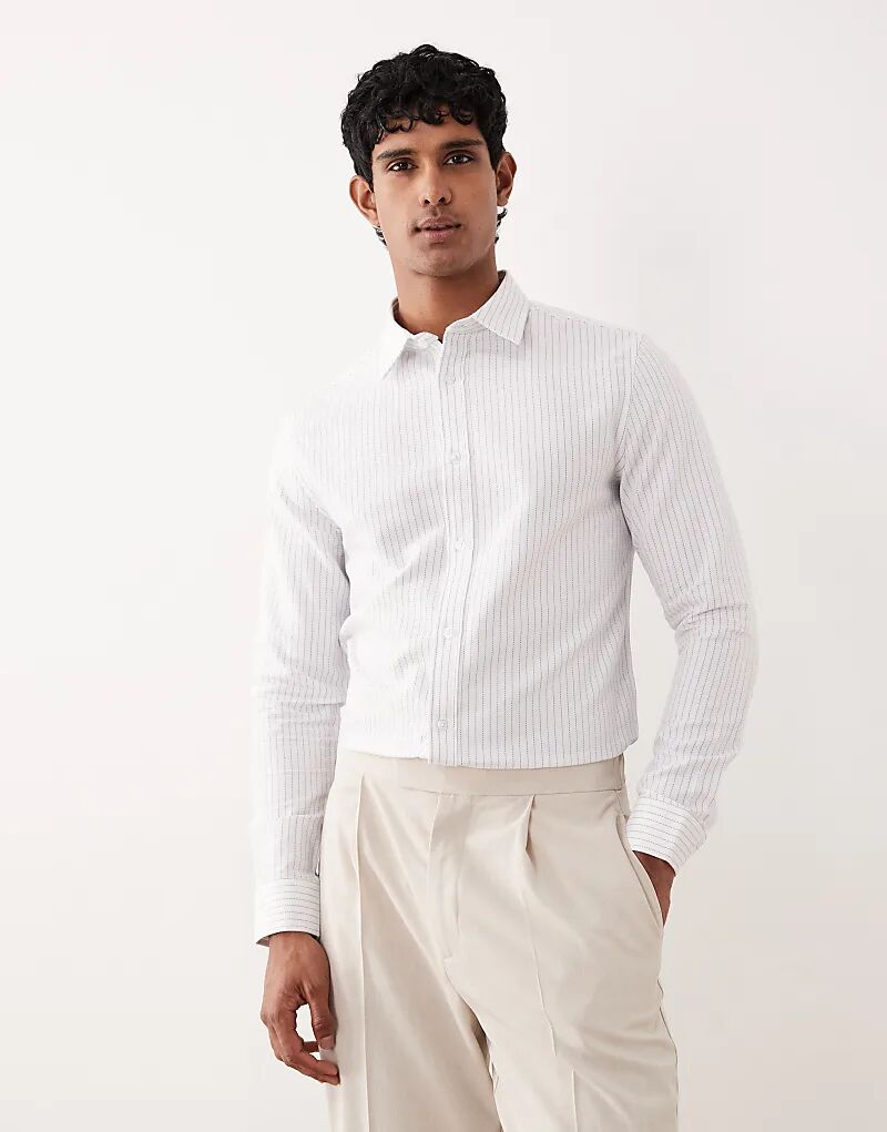 Рубашка ASOS DESIGN в тонкую фактурную полоску белого цвета
Рубашка ASOS DESIGN в тонкую фактурную полоску белого цвета