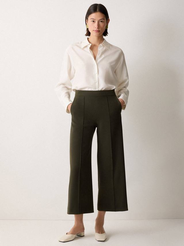 Современные брюки-клеш Sailor с укороченным кроем Jigsaw
Современные брюки-клеш Sailor с укороченным кроем Jigsaw