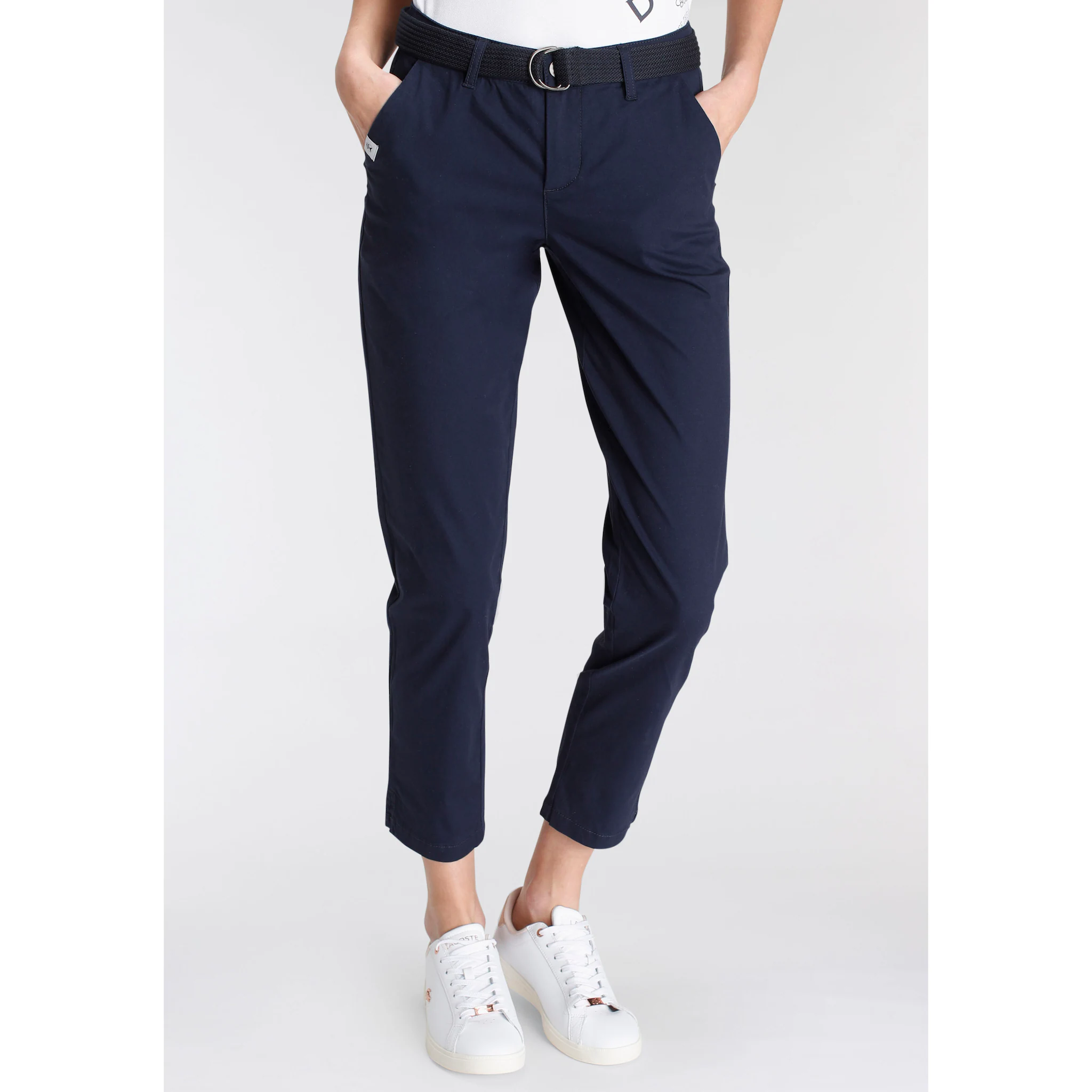 Брюки-чиносы DELMAO (комплект, 2 шт., с поясом), без щиколотки, с поясом в тон ---НОВЫЙ БРЕНД!, цвет морской волны
Брюки-чиносы DELMAO (комплект, 2 шт., с поясом), без щиколотки, с поясом в тон ---НОВЫЙ БРЕНД!, цвет морской волны