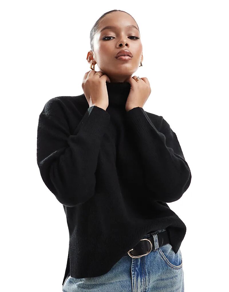 Водолазка черного цвета New Look
Водолазка черного цвета New Look