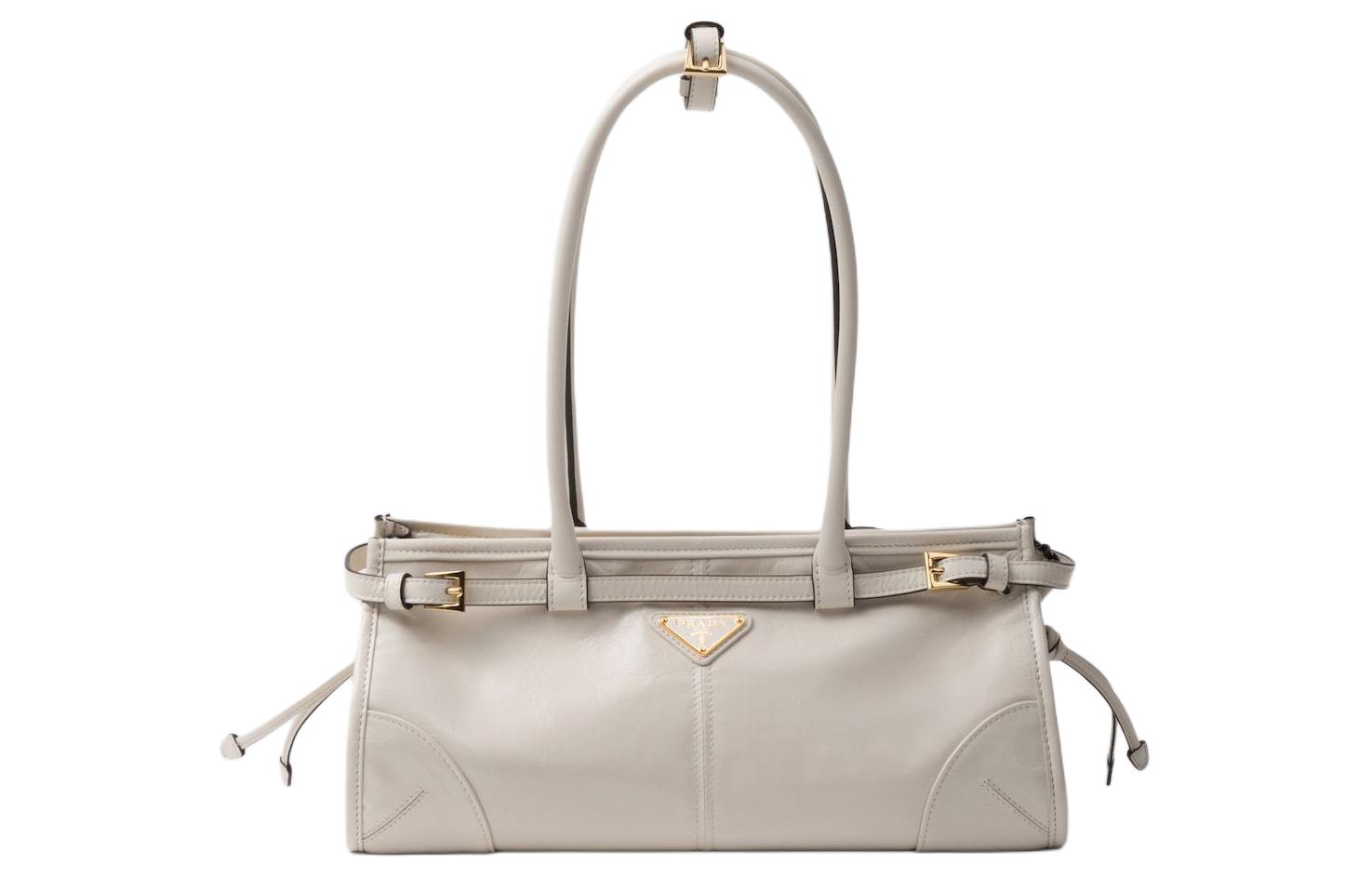 Кожаная женская сумка среднего размера на одно плечо белого цвета PRADA
Кожаная женская сумка среднего размера на одно плечо белого цвета PRADA