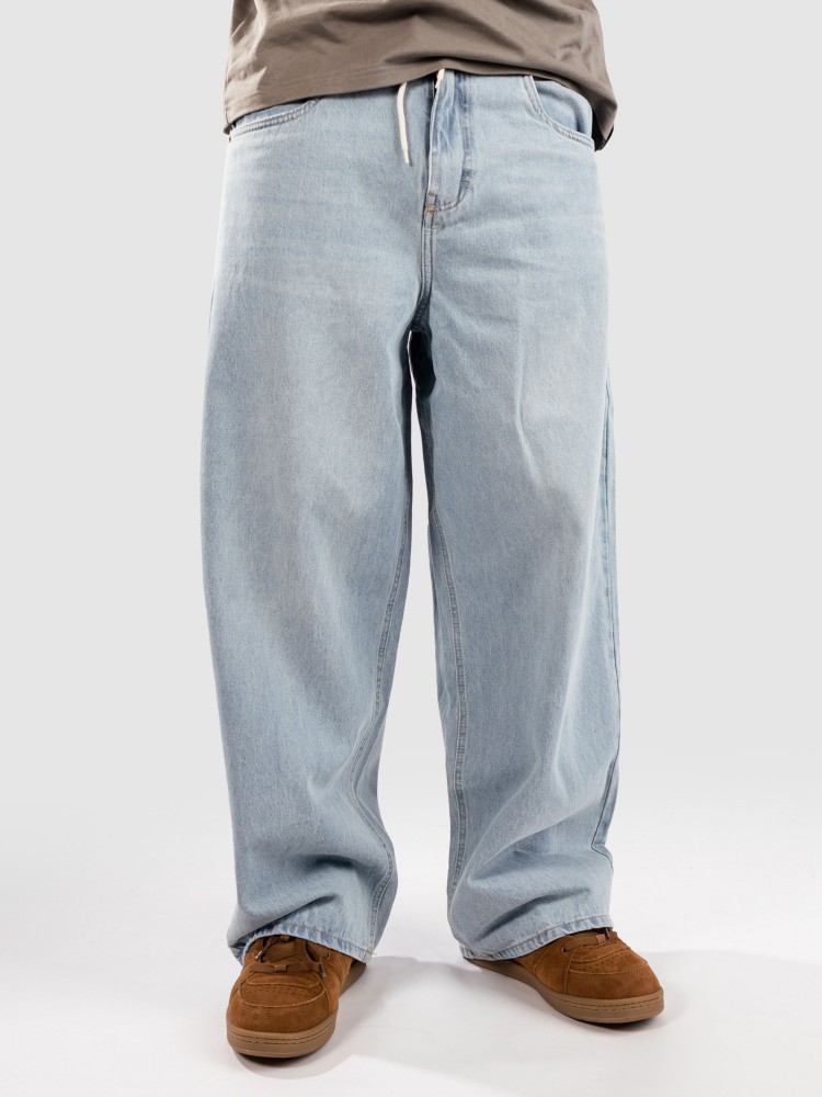 Джинсы Empyre Sk8 Ultra Wide Jeans, light/pastel blue
Джинсы Empyre Sk8 Ultra Wide Jeans, light/pastel blue