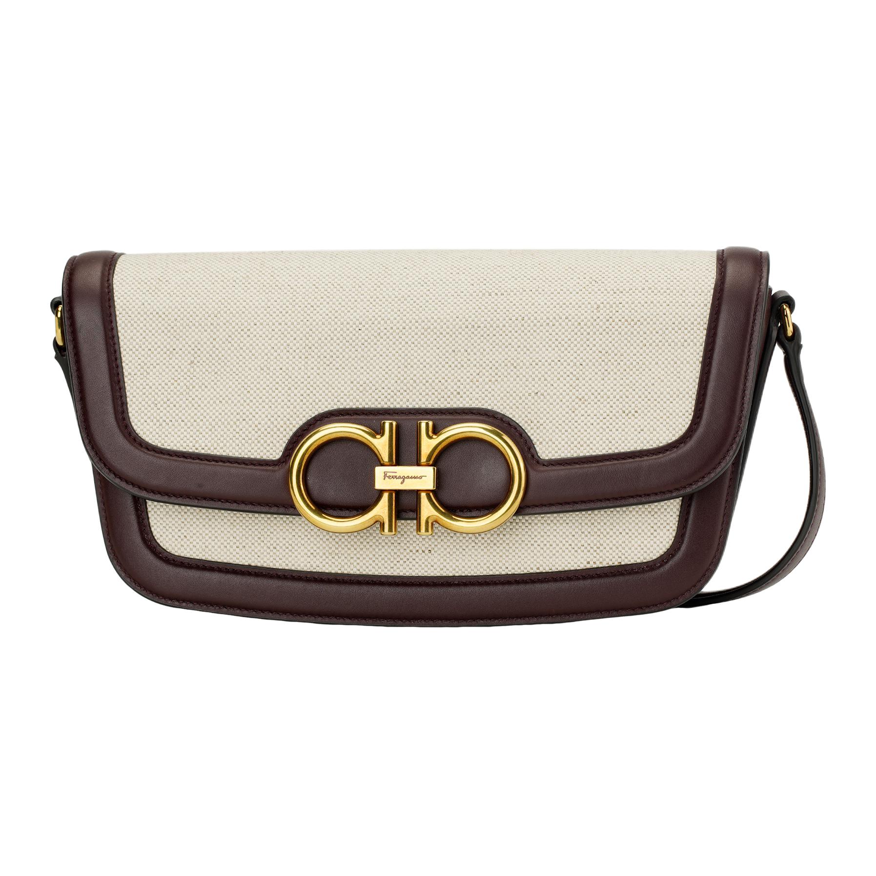Ferragamo Хлопковая льняная сумка через плечо с телячьей кожей
Ferragamo Хлопковая льняная сумка через плечо с телячьей кожей