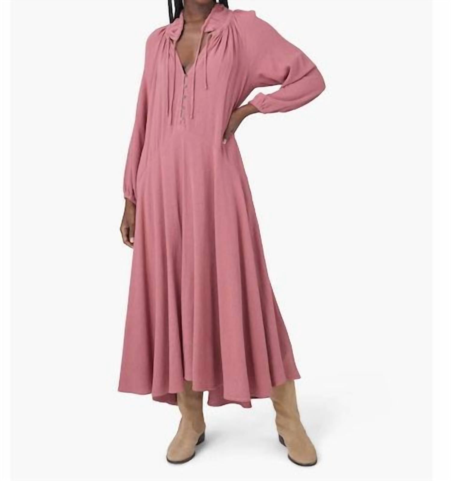 Платье Eva в розовом цвете XIRENA
Платье Eva в розовом цвете XIRENA