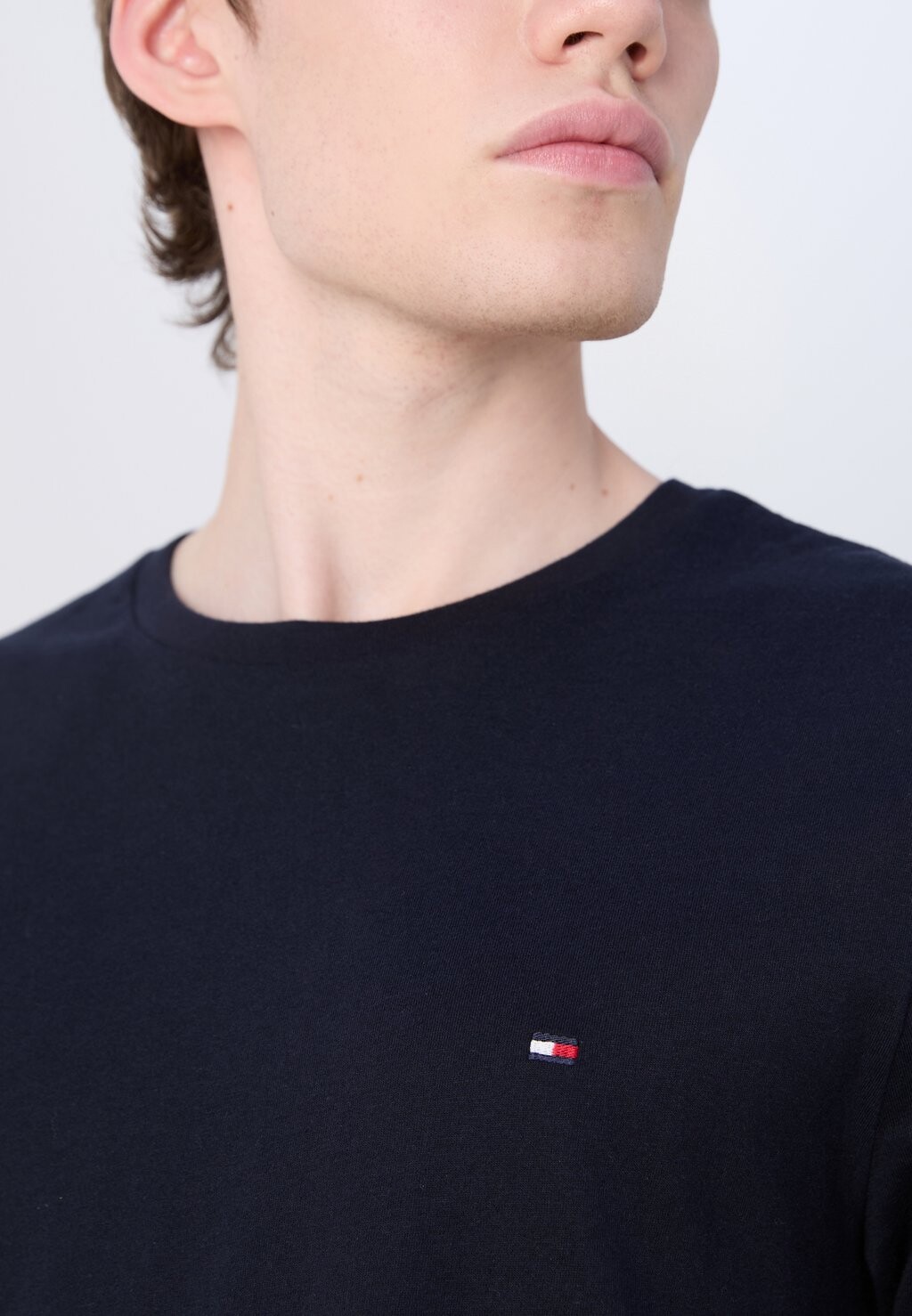 Футболки с принтом ESSENTIAL TEE Tommy Hilfiger, темно-синий
Футболки с принтом ESSENTIAL TEE Tommy Hilfiger, темно-синий