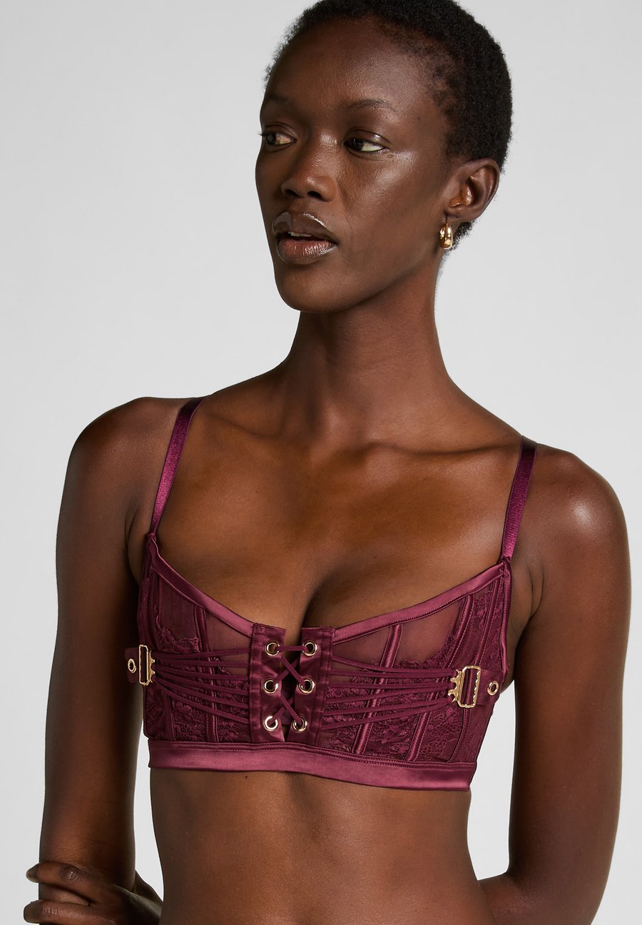 Бюстгальтер Hunkemöller Underwired bra, Red
Бюстгальтер Hunkemöller Underwired bra, Red