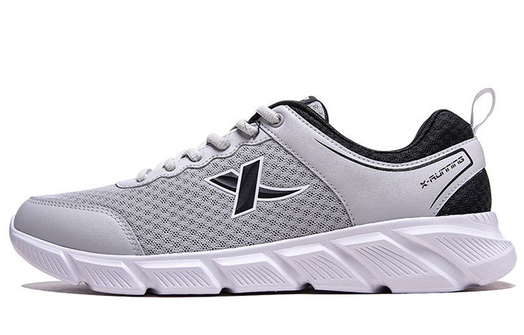 Дышащие легкие низкие кроссовки для бега мужские серо-черные XTEP
Дышащие легкие низкие кроссовки для бега мужские серо-черные XTEP