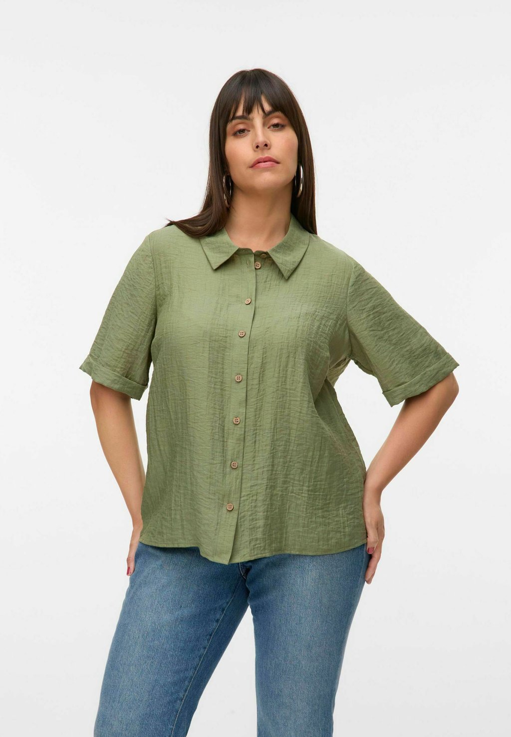 Блузка на пуговицах VMCHEAVEN Vero Moda Curve, зеленый 
Блузка на пуговицах VMCHEAVEN Vero Moda Curve, зеленый