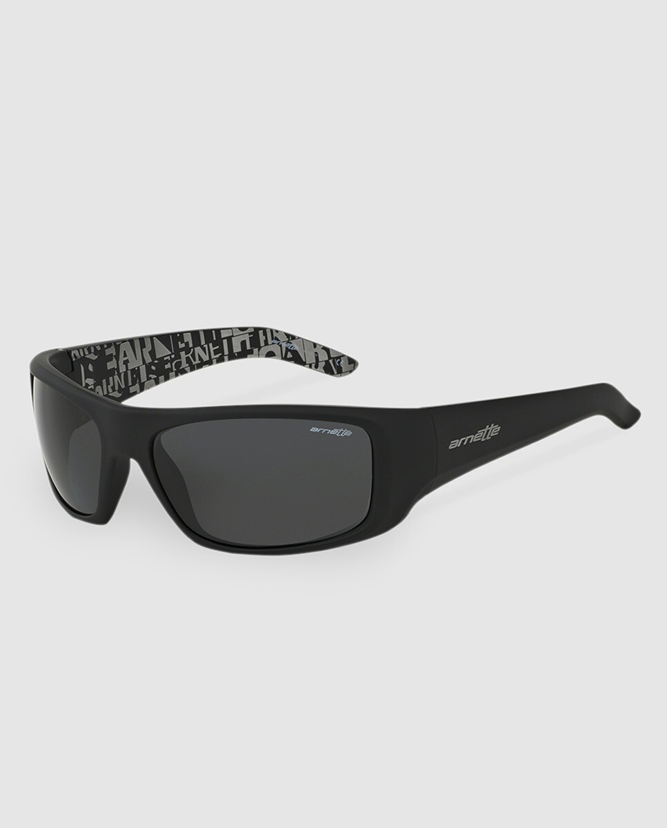 Черные солнцезащитные очки Hot Shot AN4182 Arnette, черный
Черные солнцезащитные очки Hot Shot AN4182 Arnette, черный