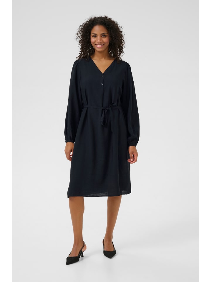 Kaffe Блузка с длинными рукавами KAlui, стандартный крой, черный, темно-синий с контрастной отделкой
Kaffe Блузка с длинными рукавами KAlui, стандартный крой, черный, темно-синий с контрастной отделкой