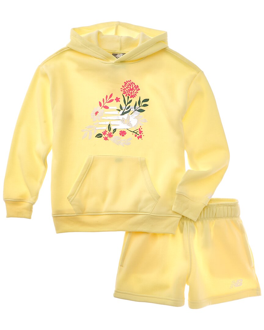 Комплект New Balance из 2 предметов: флисовая толстовка и шорты, parchment
Комплект New Balance из 2 предметов: флисовая толстовка и шорты, parchment