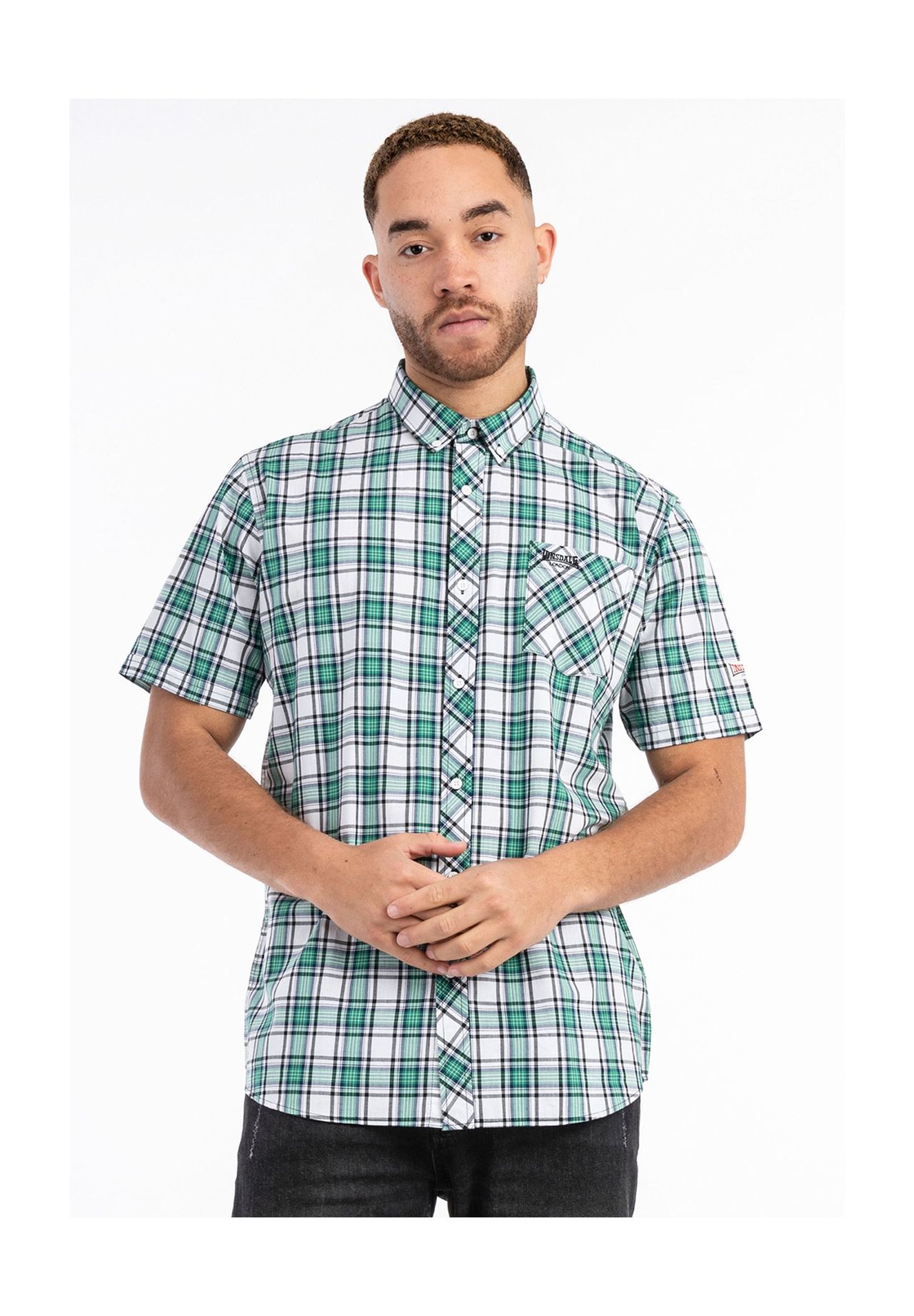 Мужская рубашка с короткими рукавами приталенного кроя BRIXWORTH LONSDALE, цвет White/green/black
Мужская рубашка с короткими рукавами приталенного кроя BRIXWORTH LONSDALE, цвет White/green/black