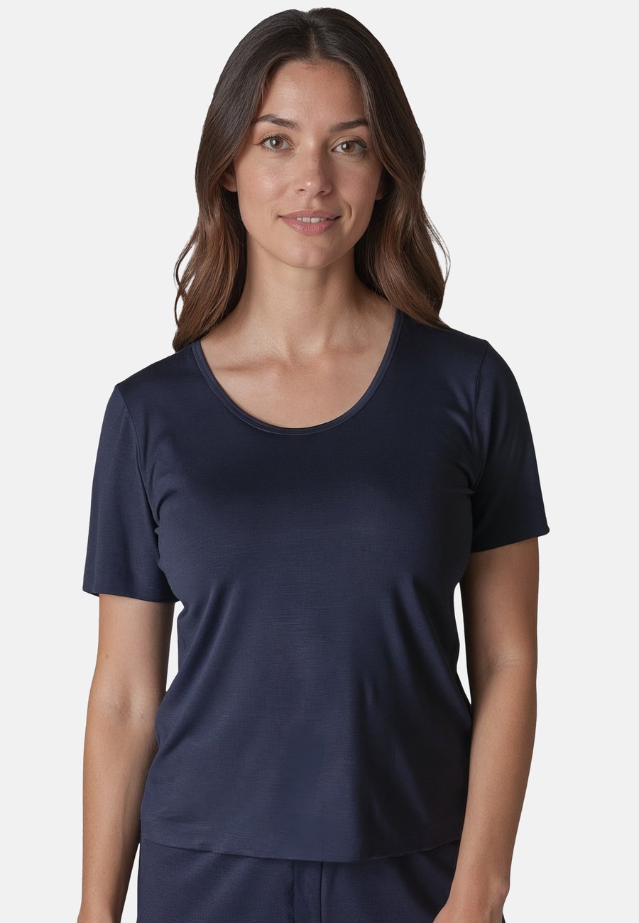 Пижамный топ Vivisence Pyjama top, Dark Blue
Пижамный топ Vivisence Pyjama top, Dark Blue