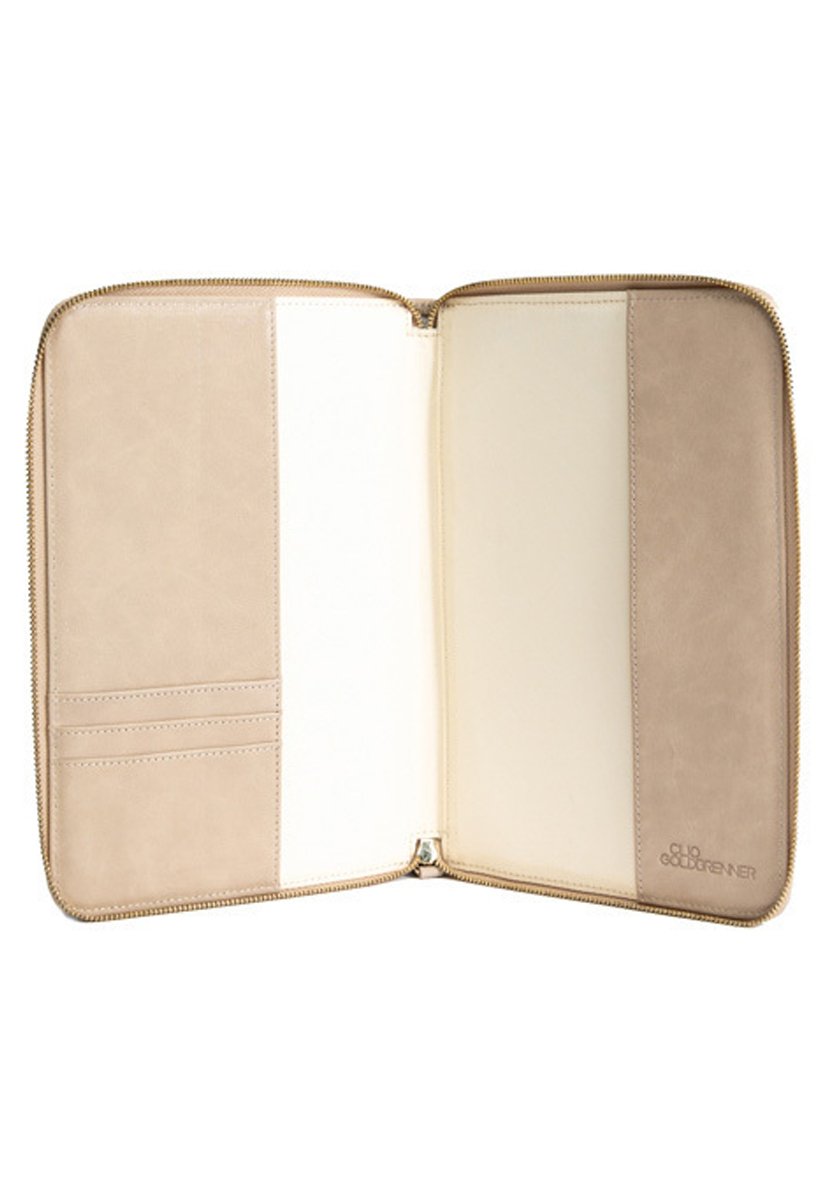 Кошелек NESTOR CLASSIC CLIO GOLDBRENNER, песочный
Кошелек NESTOR CLASSIC CLIO GOLDBRENNER, песочный