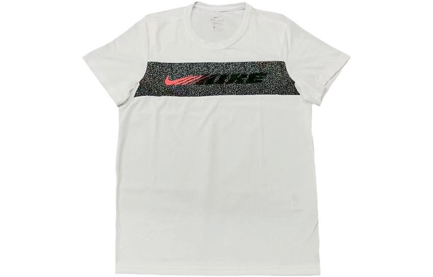 Футболка мужская белая Nike, белый
Футболка мужская белая Nike, белый