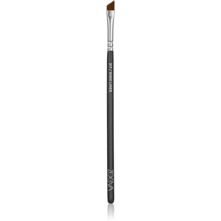 Zoeva 317 Wing Liner Brush - скошенная кисть для подводки глаз, 1 шт.
Zoeva 317 Wing Liner Brush - скошенная кисть для подводки глаз, 1 шт.