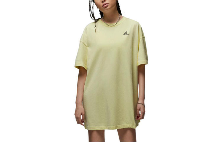 Платье с короткими рукавами женское желтое Jordan
Платье с короткими рукавами женское желтое Jordan