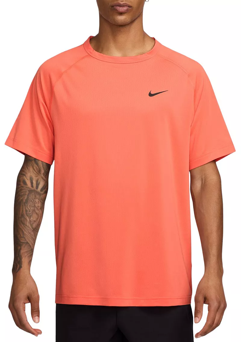 Мужская футболка для фитнеса с короткими рукавами Nike Dri-FIT Ready, цвет Lt Wild Mango
Мужская футболка для фитнеса с короткими рукавами Nike Dri-FIT Ready, цвет Lt Wild Mango