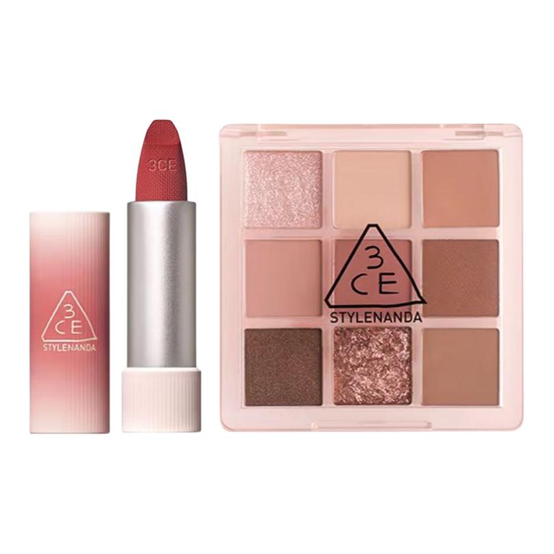 Набор косметики для женщин 3CE
Набор косметики для женщин 3CE