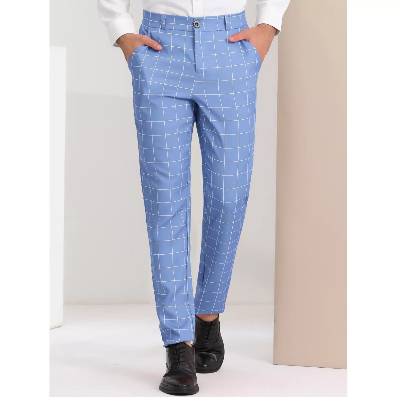 Мужские классические брюки в деловую клетку с принтом в клетку Lars Amadeus
Мужские классические брюки в деловую клетку с принтом в клетку Lars Amadeus