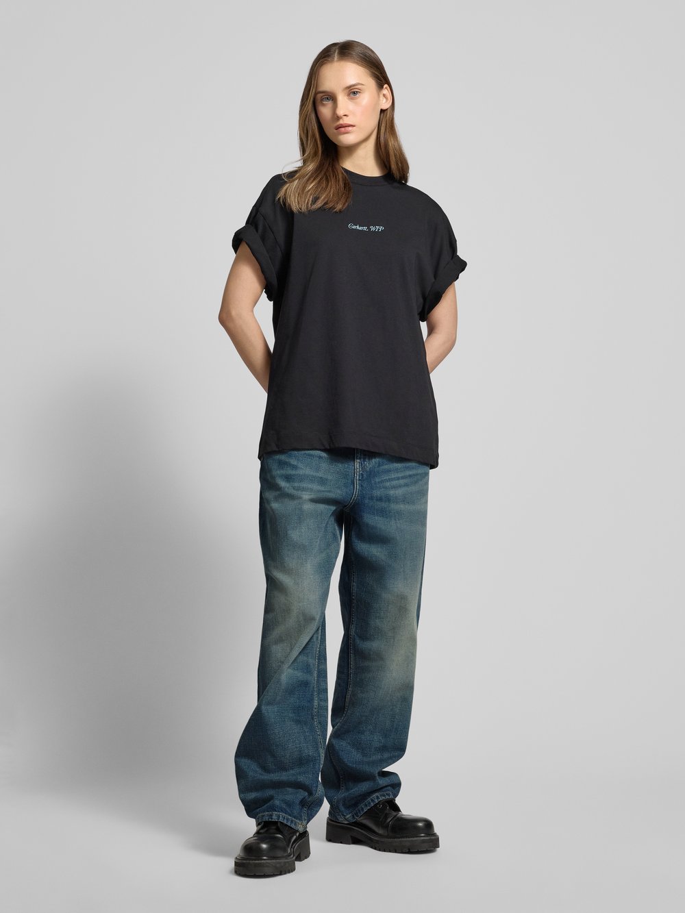 Джинсы свободного кроя с пятью карманами, модель «Брэндон» Carhartt Work In Progress
Джинсы свободного кроя с пятью карманами, модель «Брэндон» Carhartt Work In Progress