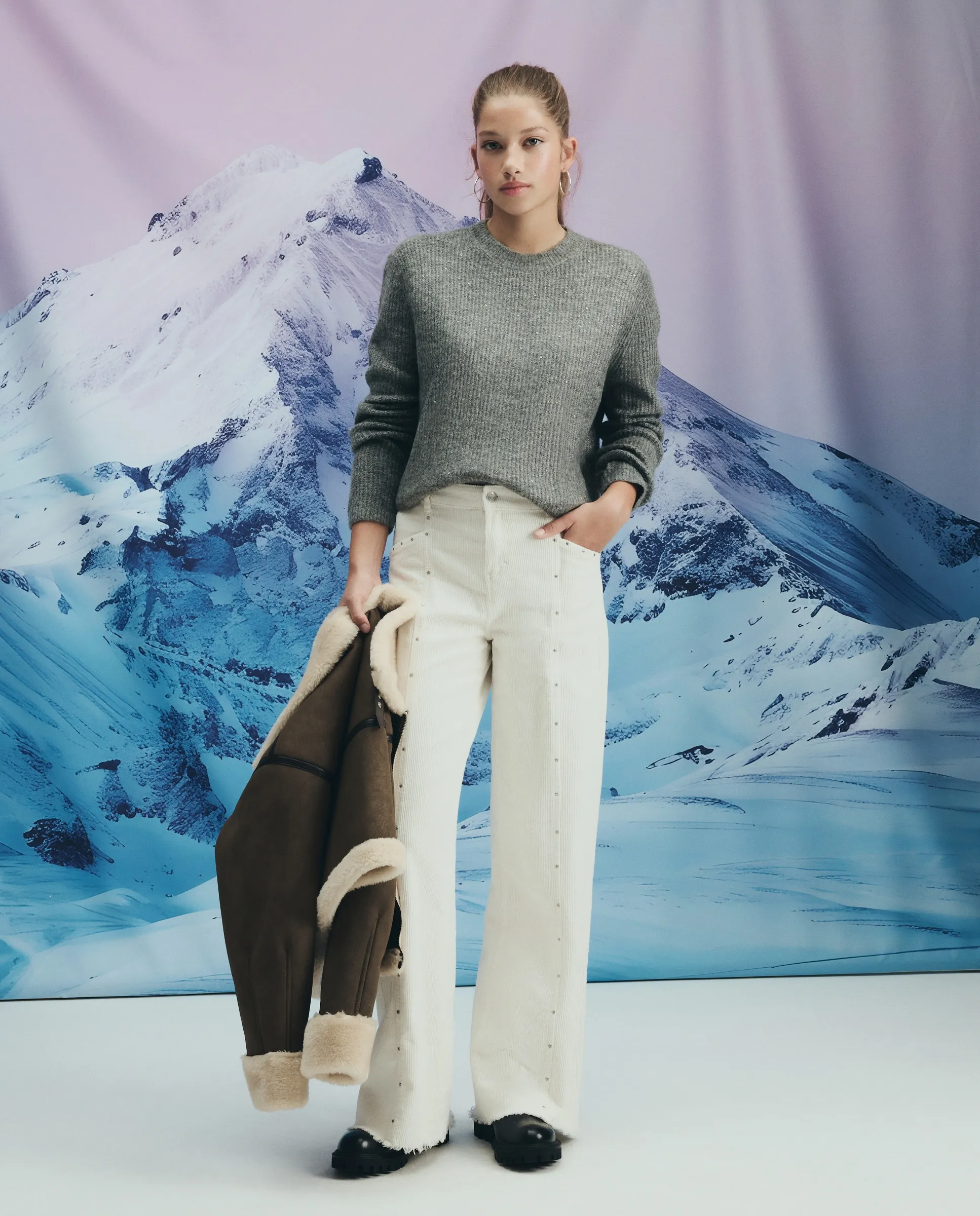 Женские вельветовые брюки с декоративными швами Green Coast, экрю
Женские вельветовые брюки с декоративными швами Green Coast, экрю