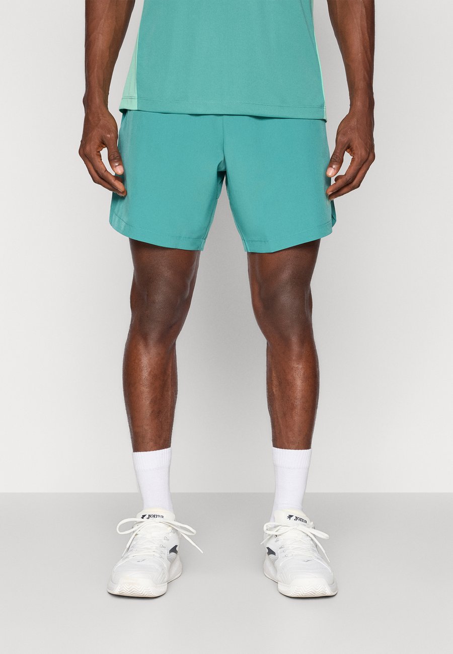 Спортивные шорты Lotto SUPERRAPIDA VIII SHORT, Deep Dark Green/Green
Спортивные шорты Lotto SUPERRAPIDA VIII SHORT, Deep Dark Green/Green